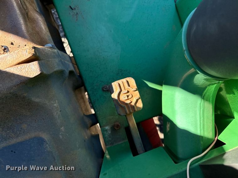 image for item NQ9527 1996 John Deere 5300  MFWD tractor