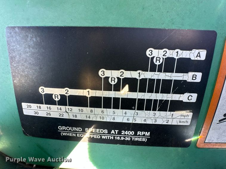 image for item NQ9527 1996 John Deere 5300  MFWD tractor