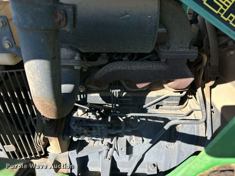 image for item NQ9527 1996 John Deere 5300  MFWD tractor