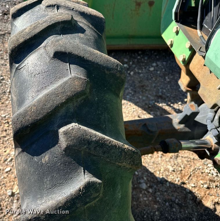 image for item NQ9527 1996 John Deere 5300  MFWD tractor