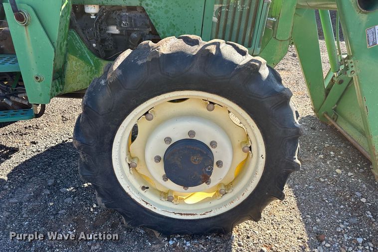 image for item NQ9527 1996 John Deere 5300  MFWD tractor