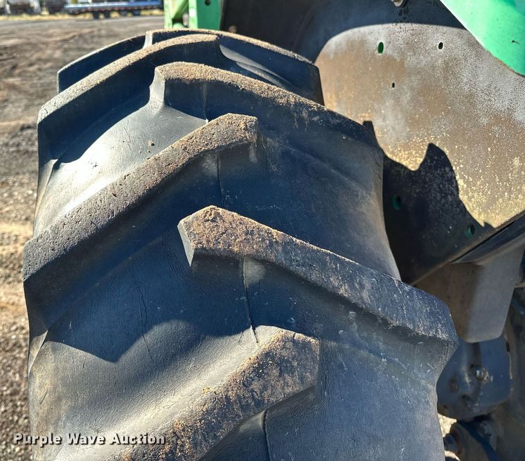 image for item NQ9527 1996 John Deere 5300  MFWD tractor