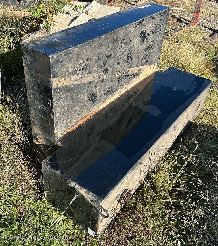 image for item NQ9532 Delta  Fuel tank