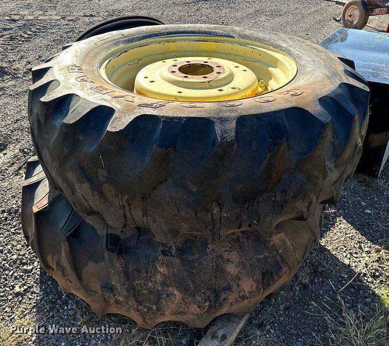 image for item NQ9534 Tires and wheels