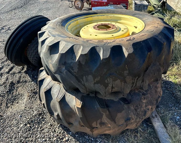 image for item NQ9534 Tires and wheels