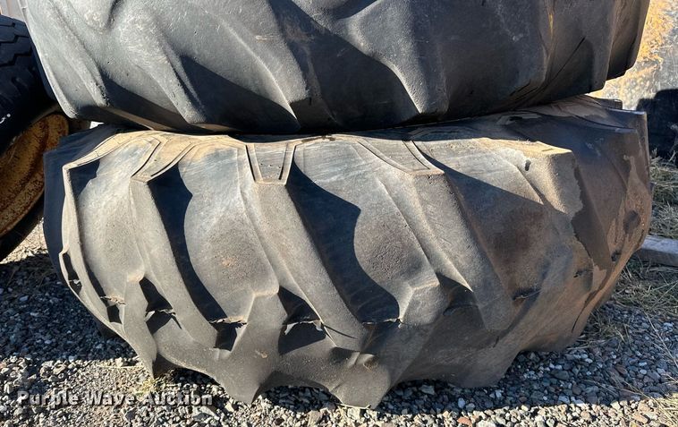 image for item NQ9534 Tires and wheels