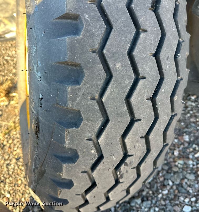image for item NQ9534 Tires and wheels