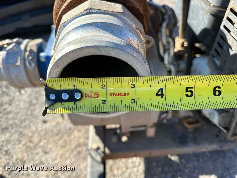 image for item NQ9535 Water pump