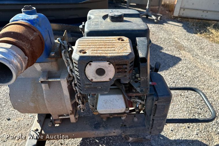 image for item NQ9535 Water pump