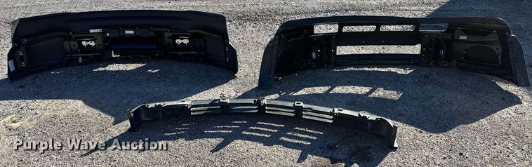 image for item NQ9536 (2) bumpers