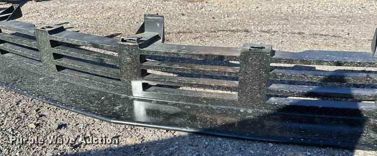 image for item NQ9536 (2) bumpers