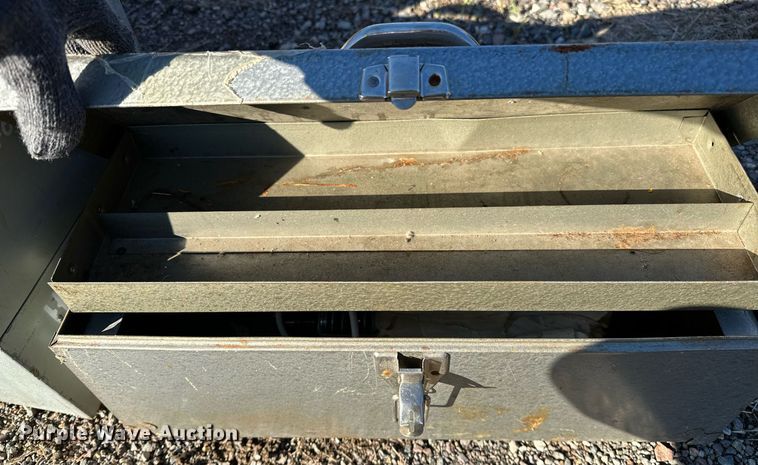 image for item NQ9537 (5) toolboxes