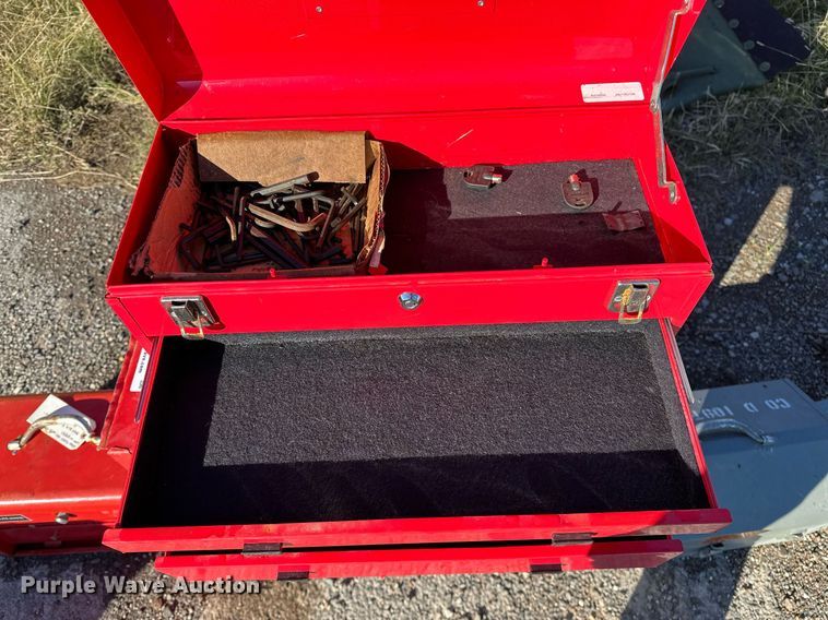 image for item NQ9537 (5) toolboxes