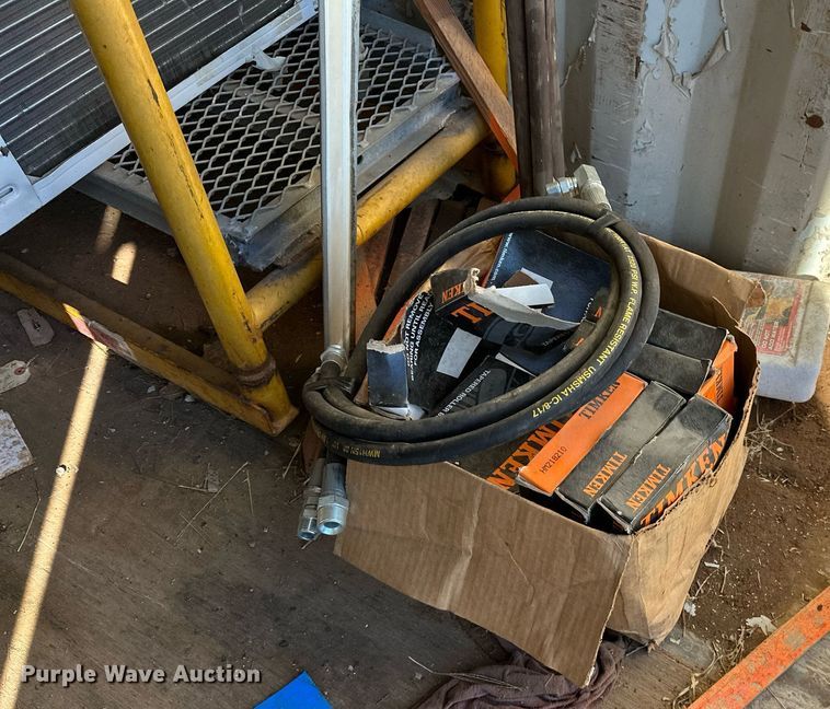 image for item NQ9538 Tools