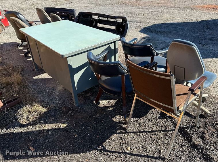 image for item NQ9539 Furniture