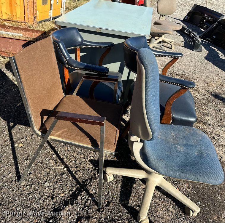 image for item NQ9539 Furniture