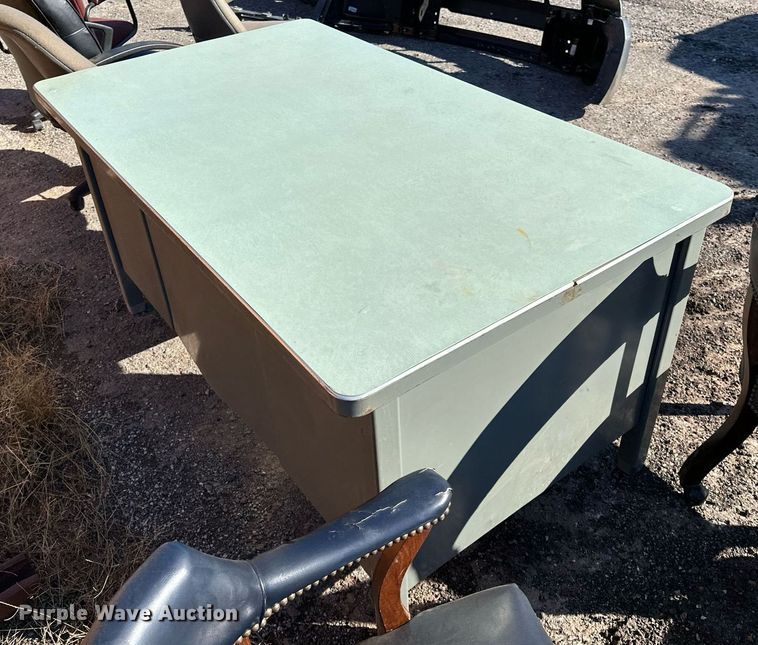 image for item NQ9539 Furniture