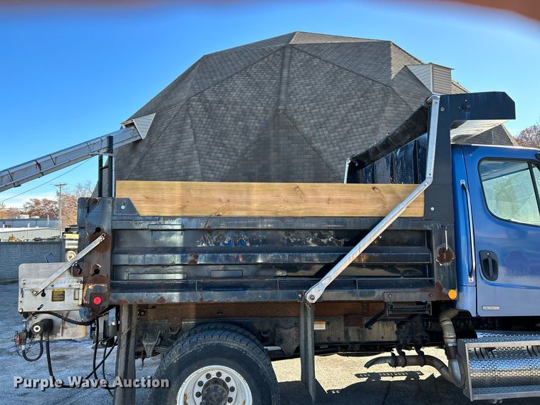 image for item NR9441 2010 Freightliner Business Class M2  dump truck