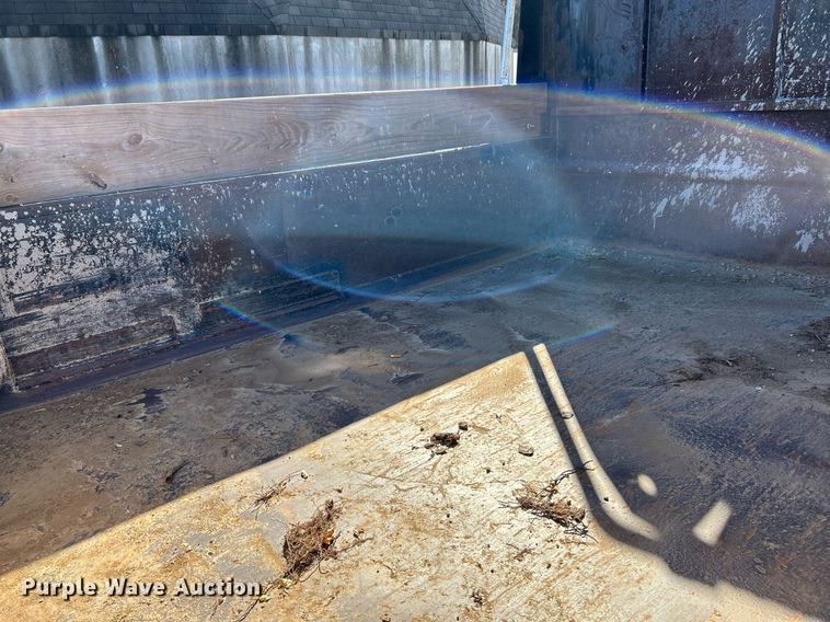 image for item NR9441 2010 Freightliner Business Class M2  dump truck