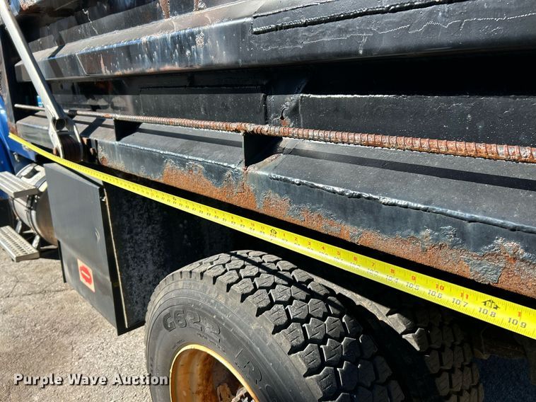 image for item NR9441 2010 Freightliner Business Class M2  dump truck