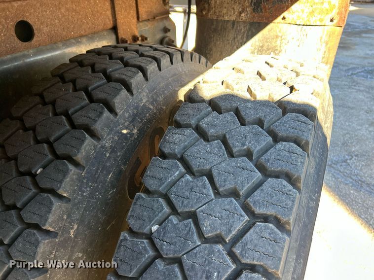 image for item NR9441 2010 Freightliner Business Class M2  dump truck