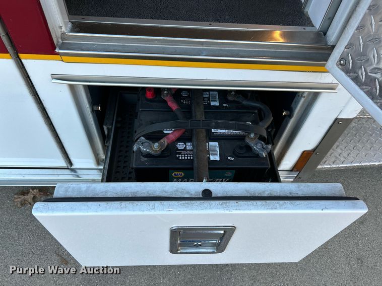 image for item NR9442 2013 Chevrolet Express 4500  ambulance