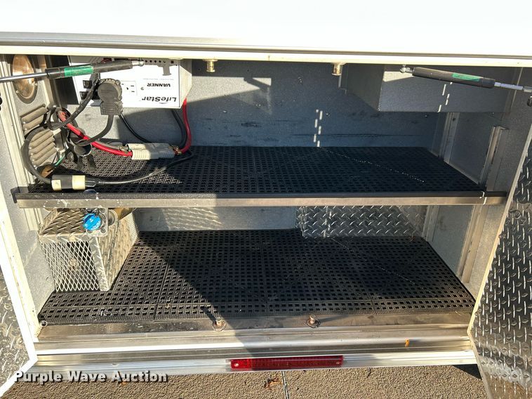 image for item NR9442 2013 Chevrolet Express 4500  ambulance