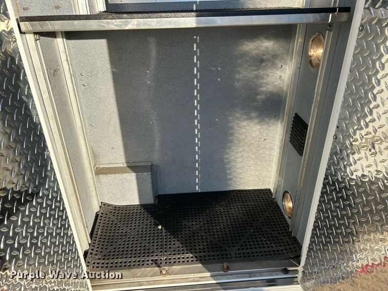 image for item NR9442 2013 Chevrolet Express 4500  ambulance