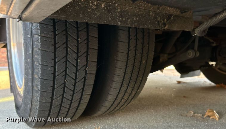 image for item NR9442 2013 Chevrolet Express 4500  ambulance