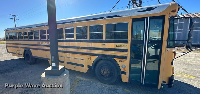 image for item NS9008 2001 Blue Bird  school bus