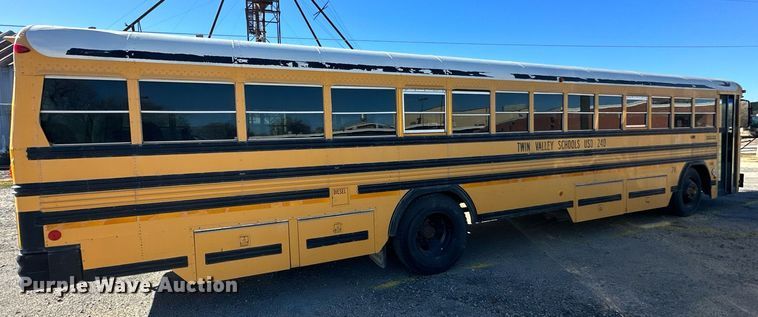 image for item NS9008 2001 Blue Bird  school bus