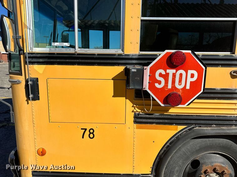 image for item NS9008 2001 Blue Bird  school bus