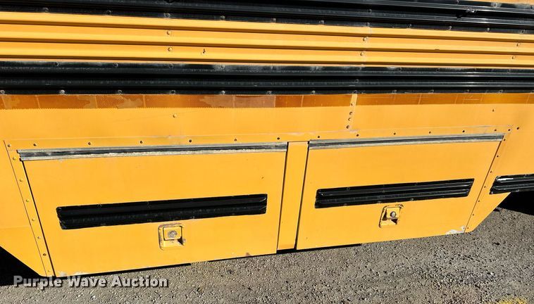 image for item NS9008 2001 Blue Bird  school bus