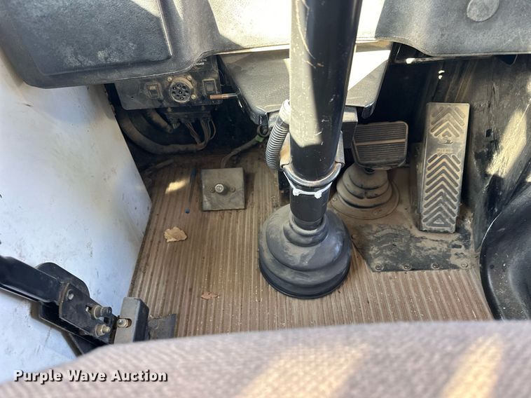 image for item NS9008 2001 Blue Bird  school bus