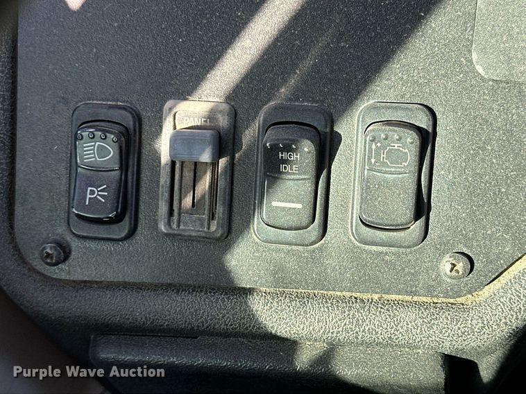 image for item NS9008 2001 Blue Bird  school bus