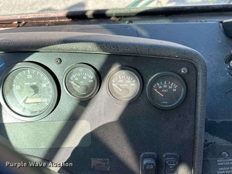 image for item NS9008 2001 Blue Bird  school bus