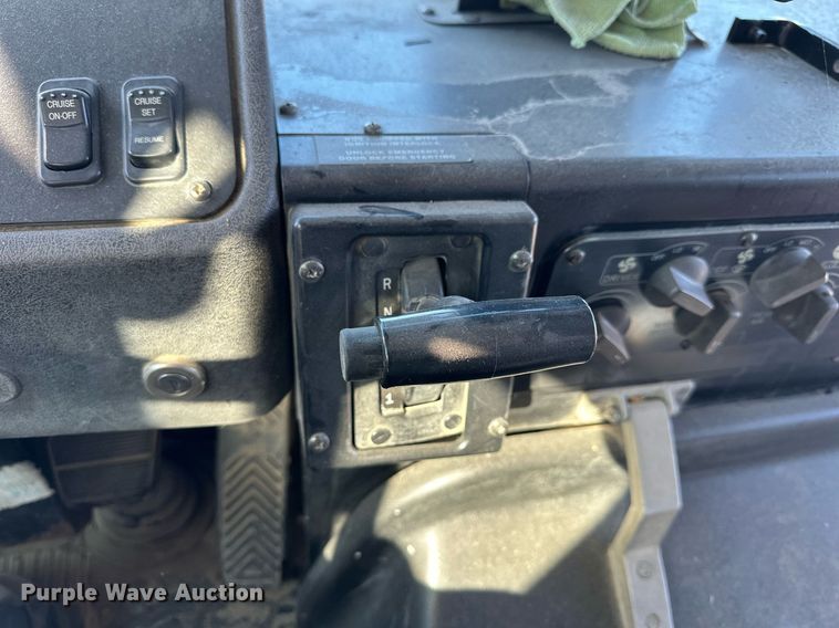 image for item NS9008 2001 Blue Bird  school bus