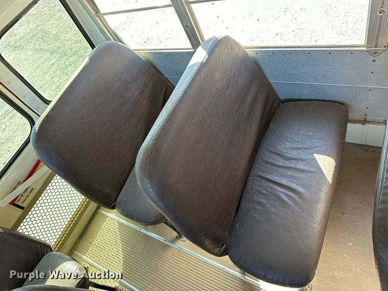 image for item NS9008 2001 Blue Bird  school bus