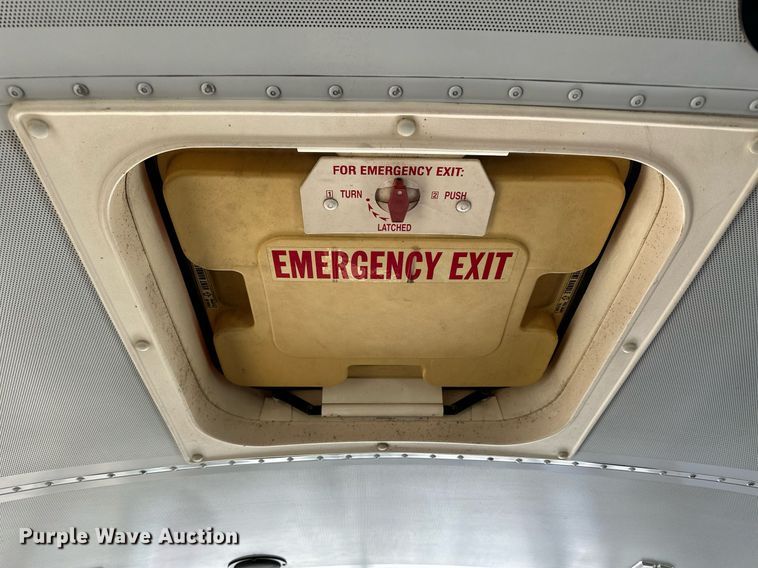 image for item NS9008 2001 Blue Bird  school bus