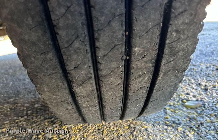 image for item NS9008 2001 Blue Bird  school bus