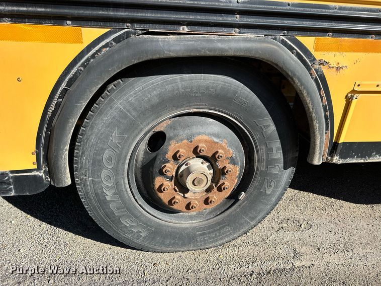 image for item NS9008 2001 Blue Bird  school bus