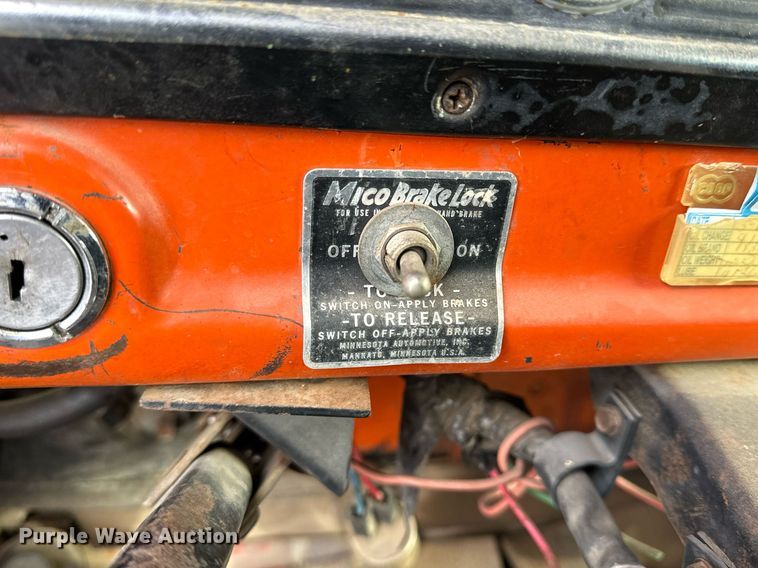 image for item NS9070 1973 Ford F600  dump truck