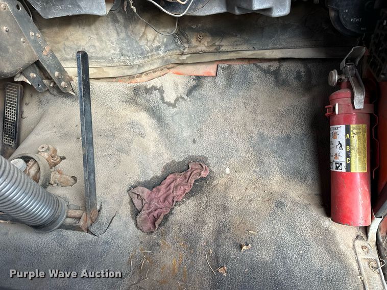 image for item NS9070 1973 Ford F600  dump truck