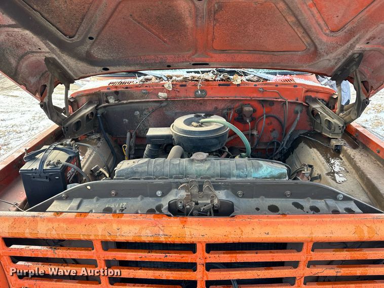 image for item NS9070 1973 Ford F600  dump truck