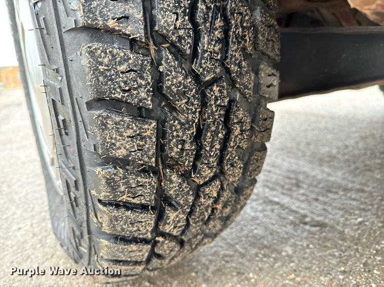 image for item NX9990 1995 Ford Club Wagon  van