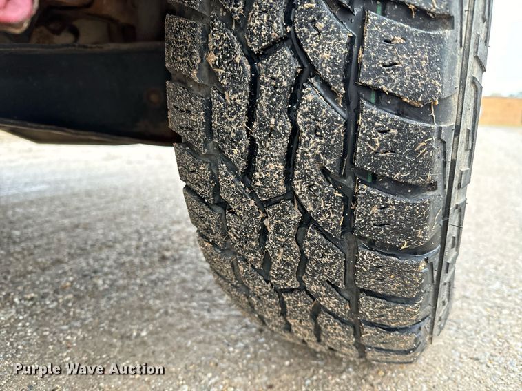 image for item NX9990 1995 Ford Club Wagon  van