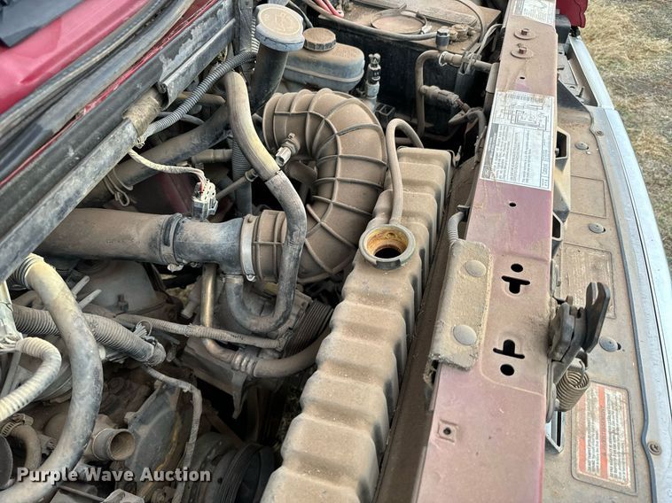 image for item NX9991 1996 Ford Club Wagon  van