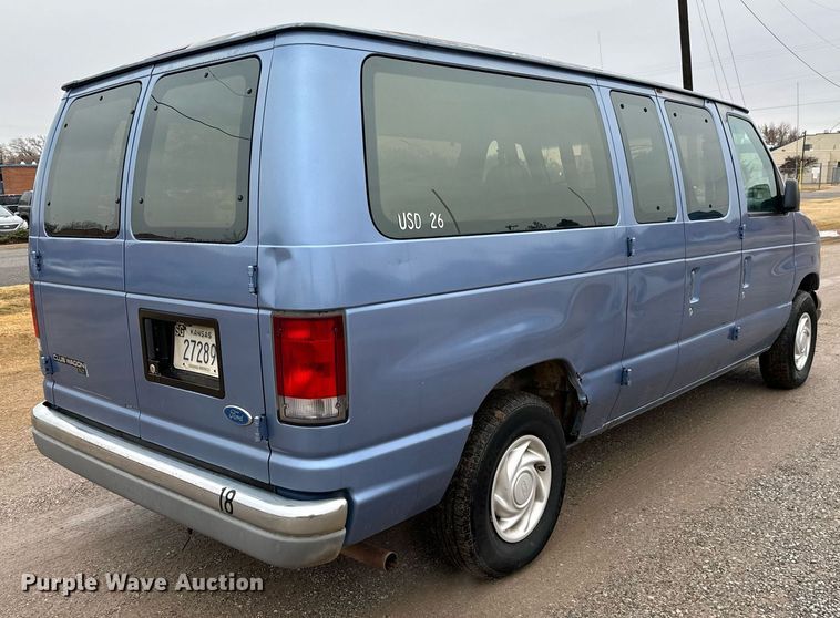 image for item NX9992 1997 Ford Club Wagon  van