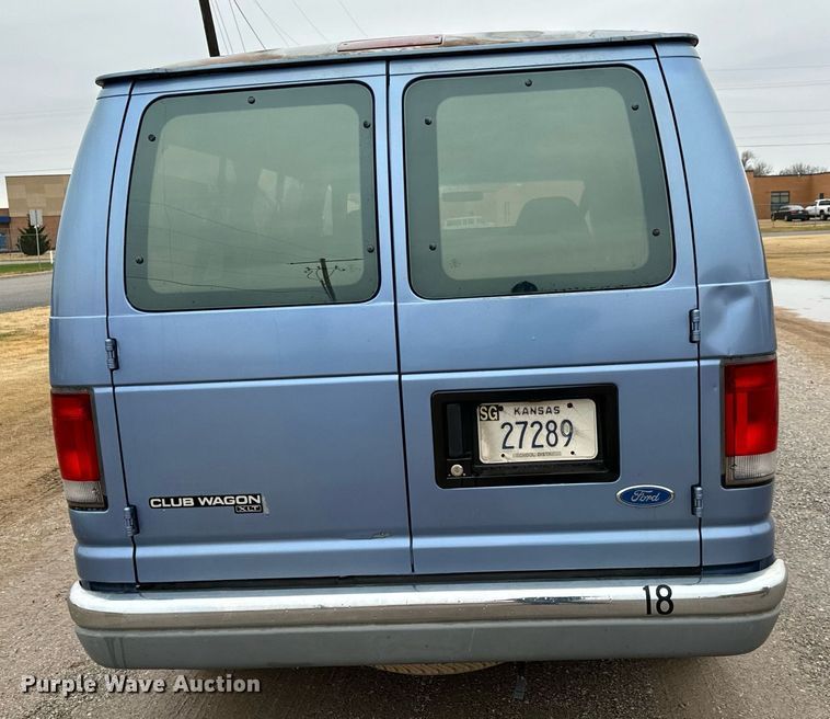 image for item NX9992 1997 Ford Club Wagon  van