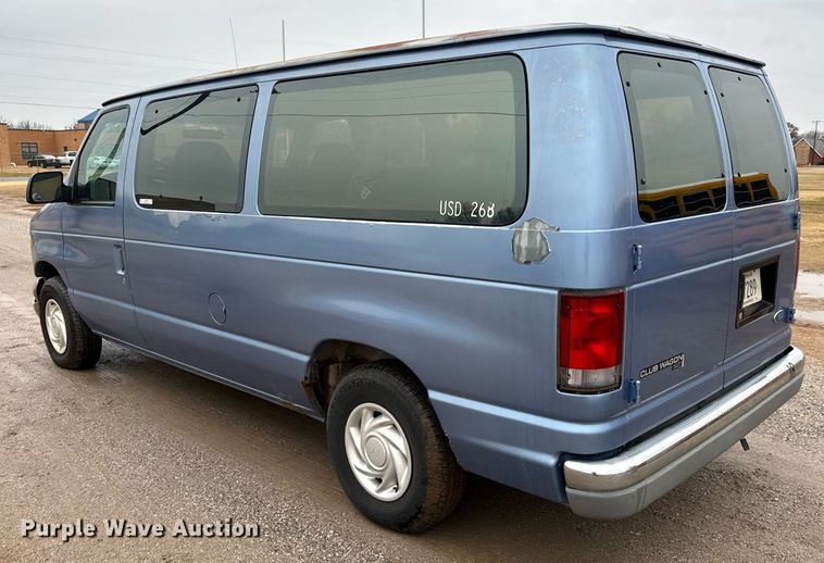 image for item NX9992 1997 Ford Club Wagon  van